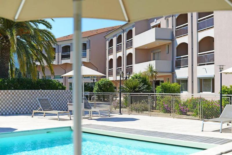 Hotel Poretta Lucciana Kültér fotó
