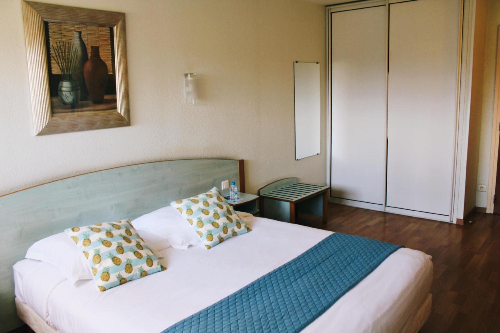 Hotel Poretta Lucciana Kültér fotó