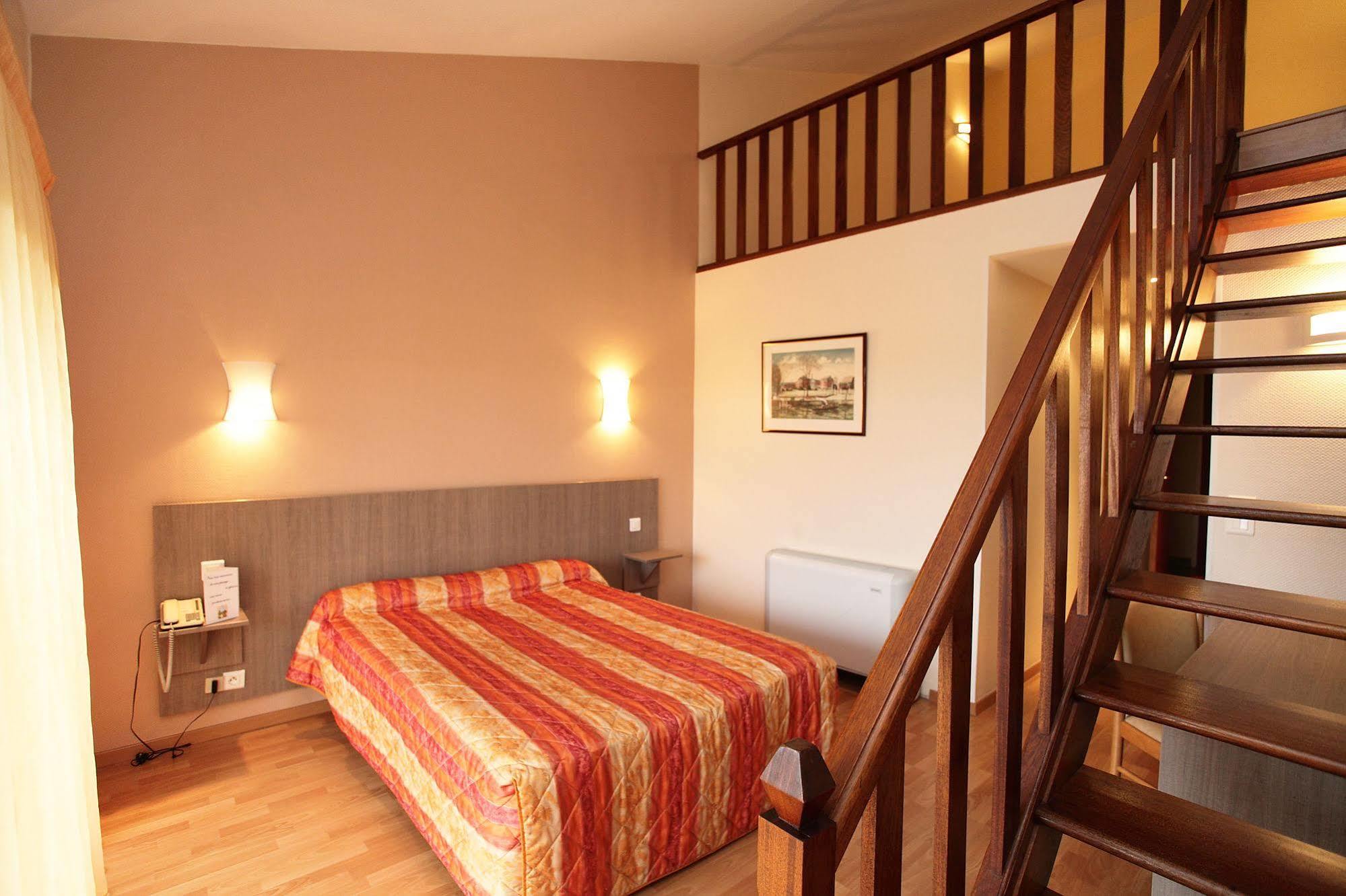 Hotel Poretta Lucciana Kültér fotó